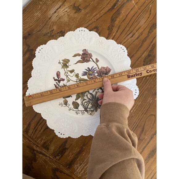 Vintage White Cake Stand With Floral Design Gold Accents - Picture 4 of 6